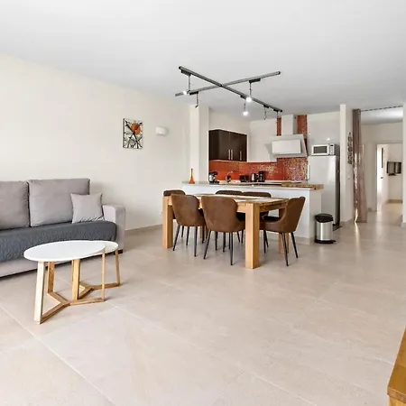 Apartment Welcs 093 Emp Con Vistas Al Canal Empuriabrava