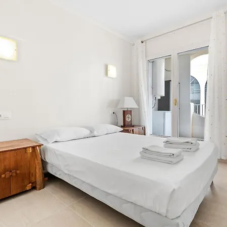 Apartment Welcs 093 Emp Con Vistas Al Canal Empuriabrava